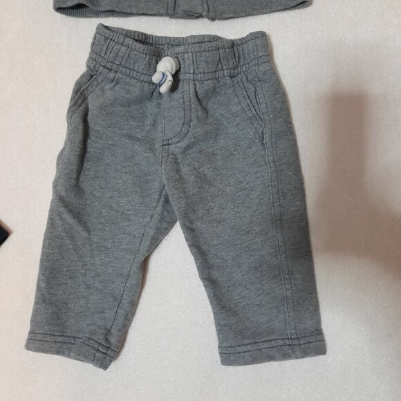 2 Baby Christmas Outfits, Carters Sweatsuit, Carters Onepiece Pants, Bundle, LN - Picture 7 of 13